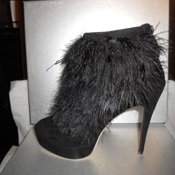 Brian Atwood ALEXA Ostrich Feather Suede Platform Ankle Bootie Boots Shoes - Picture 8 of 13